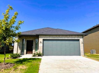 114 Providence Avenue, Farmersville, TX 75442