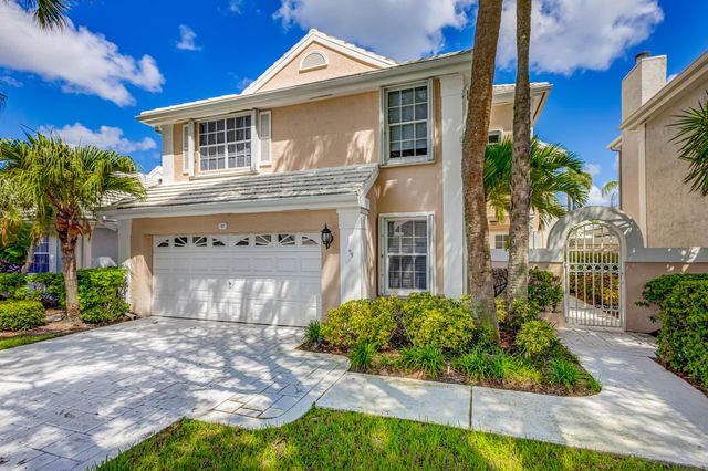17 Selby Lane, Palm Beach Gardens, FL 33418