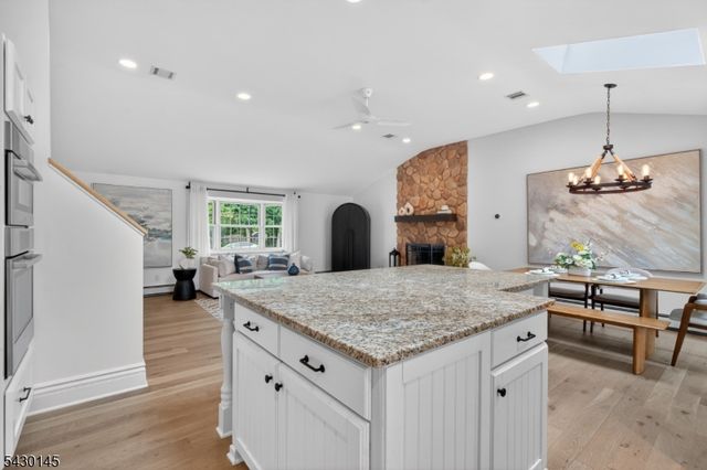 32 Bergen Rd, New Providence Boro, NJ 07974
