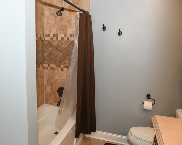 133 Linden Drive, Frankfort, IL 60423