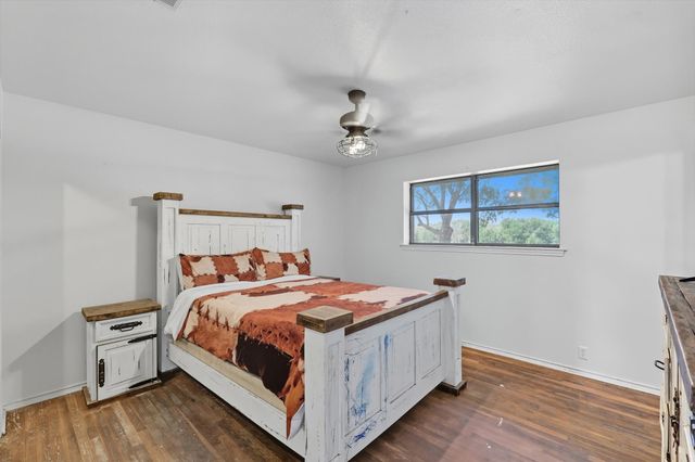 1118 Private Road 425, Whitewright, TX 75491