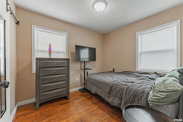 1717 E Keys Avenue, Springfield, IL 62702