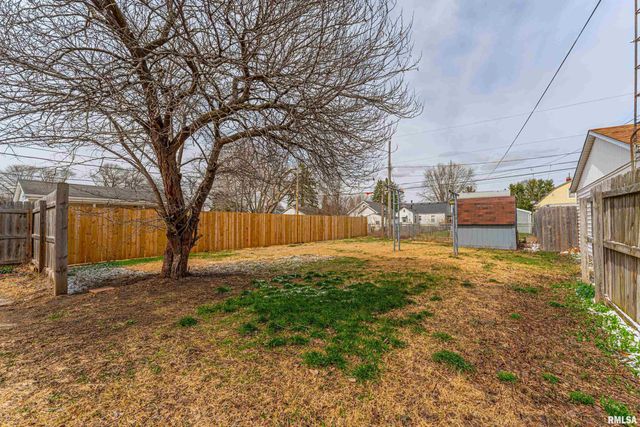 1717 E Keys Avenue, Springfield, IL 62702