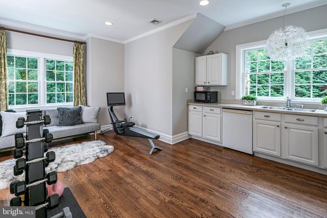 438 WENDOVER DR, Princeton, NJ 08540