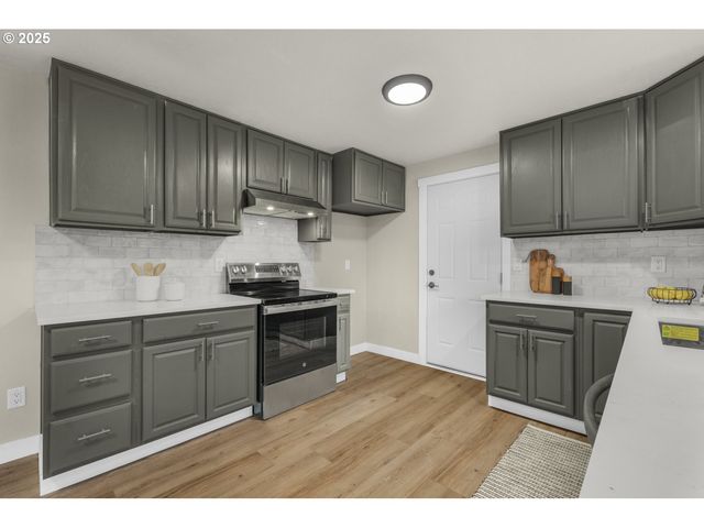 18835 Sw CASCADIA St, Beaverton, OR 97078