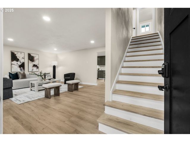 18835 Sw CASCADIA St, Beaverton, OR 97078