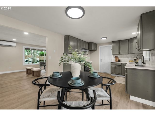 18835 Sw CASCADIA St, Beaverton, OR 97078