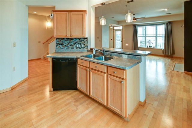 8280 Starr Grass Drive, Madison, WI 53719