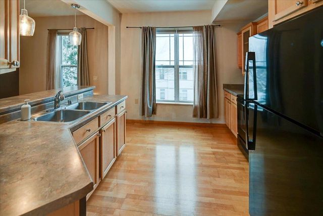 8280 Starr Grass Drive, Madison, WI 53719