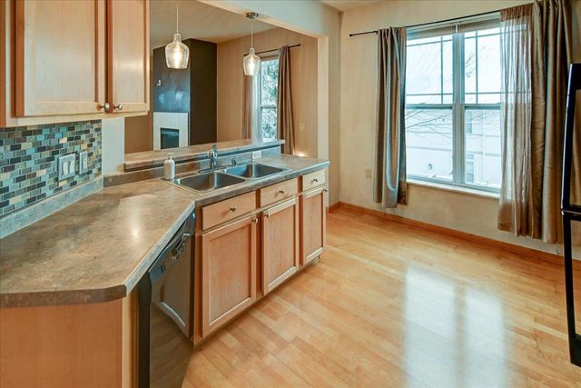 8280 Starr Grass Drive, Madison, WI 53719