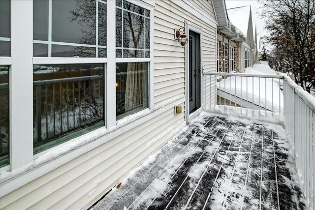 8280 Starr Grass Drive, Madison, WI 53719