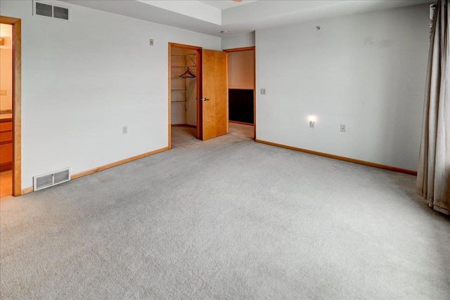 8280 Starr Grass Drive, Madison, WI 53719