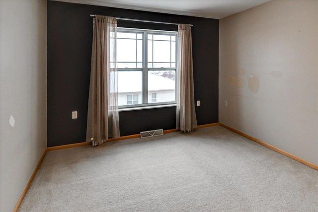 8280 Starr Grass Drive, Madison, WI 53719