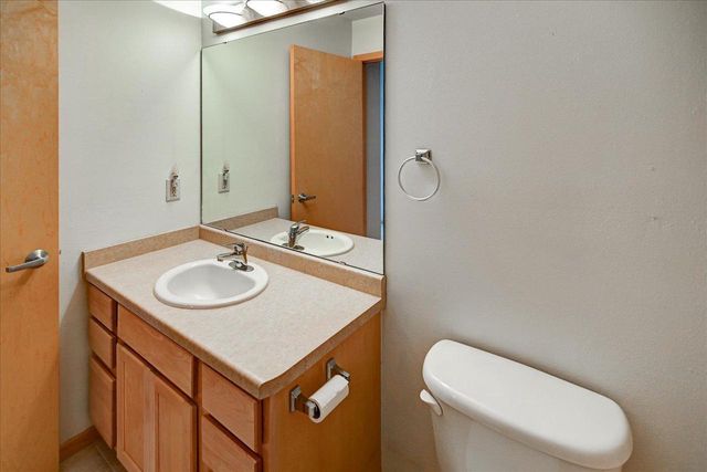 8280 Starr Grass Drive, Madison, WI 53719