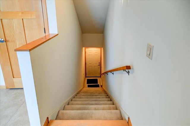 8280 Starr Grass Drive, Madison, WI 53719