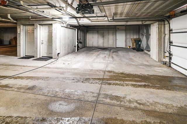 8280 Starr Grass Drive, Madison, WI 53719