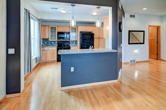 8280 Starr Grass Drive, Madison, WI 53719