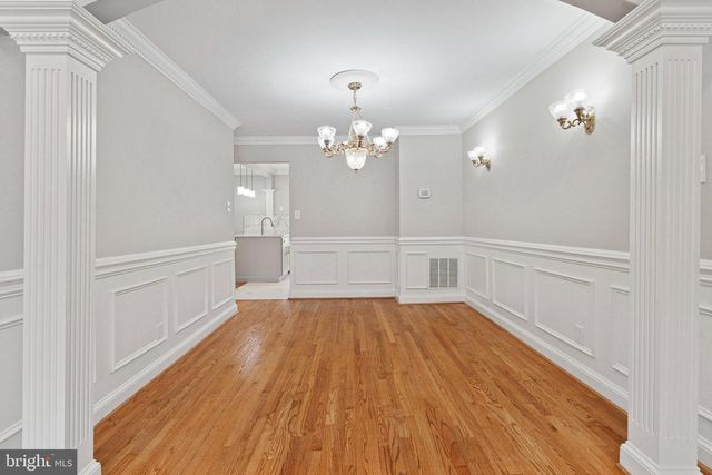 8251 CLIFTON FARM CT, Alexandria, VA 22306