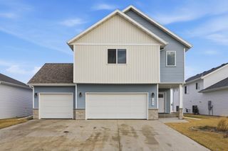 7274 29th Street S, Fargo, ND 58104