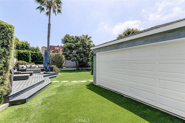 202 W Sycamore, El Segundo, CA 90245