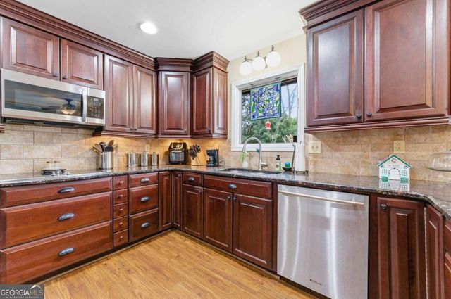 5268 Santee Street, Stone Mountain, GA 30087