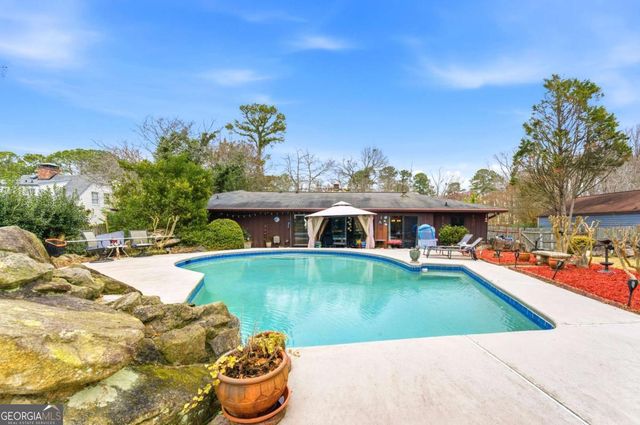 5268 Santee Street, Stone Mountain, GA 30087