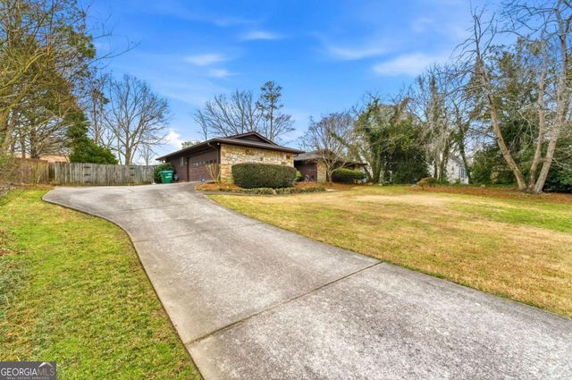 5268 Santee Street, Stone Mountain, GA 30087