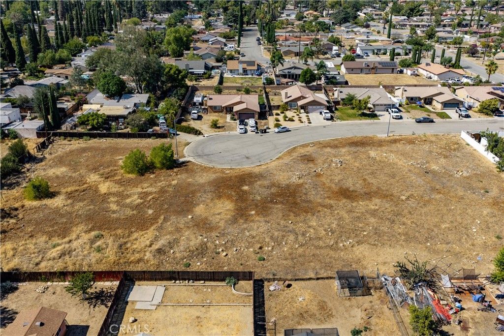 Image 13 of property listing at 0 King, Banning, CA 92220