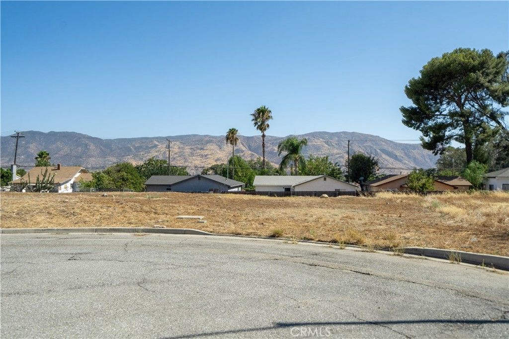 Image 31 of property listing at 0 King, Banning, CA 92220