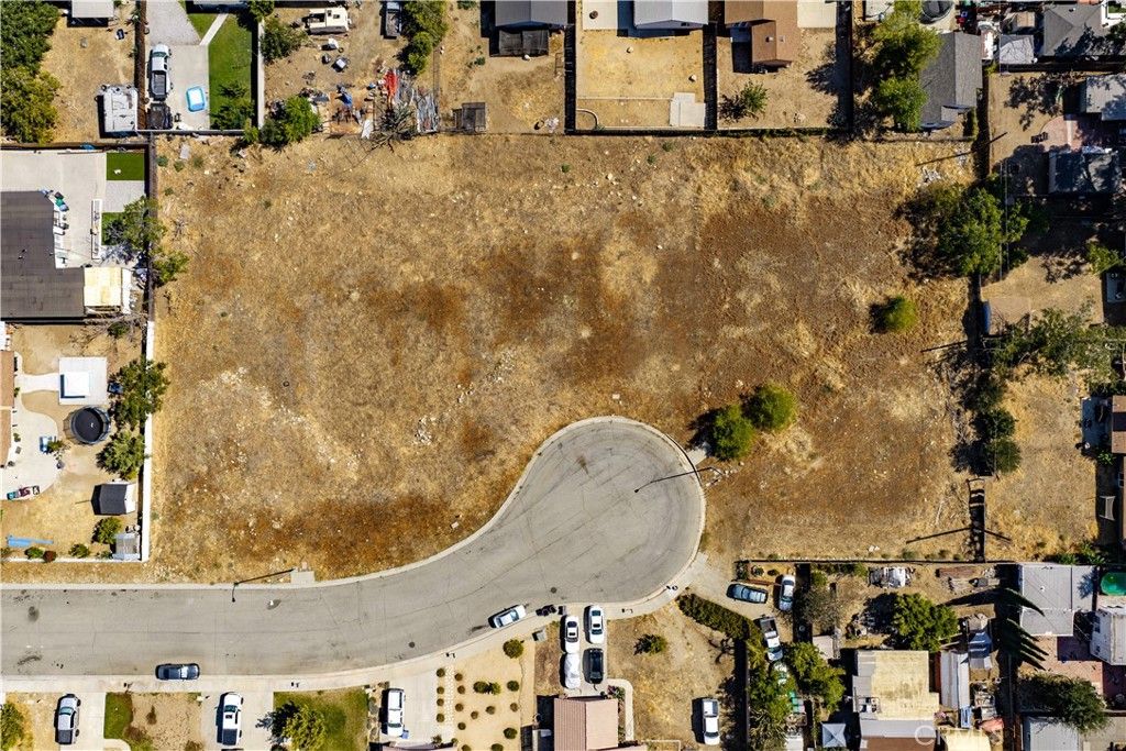 Image 5 of property listing at 0 King, Banning, CA 92220
