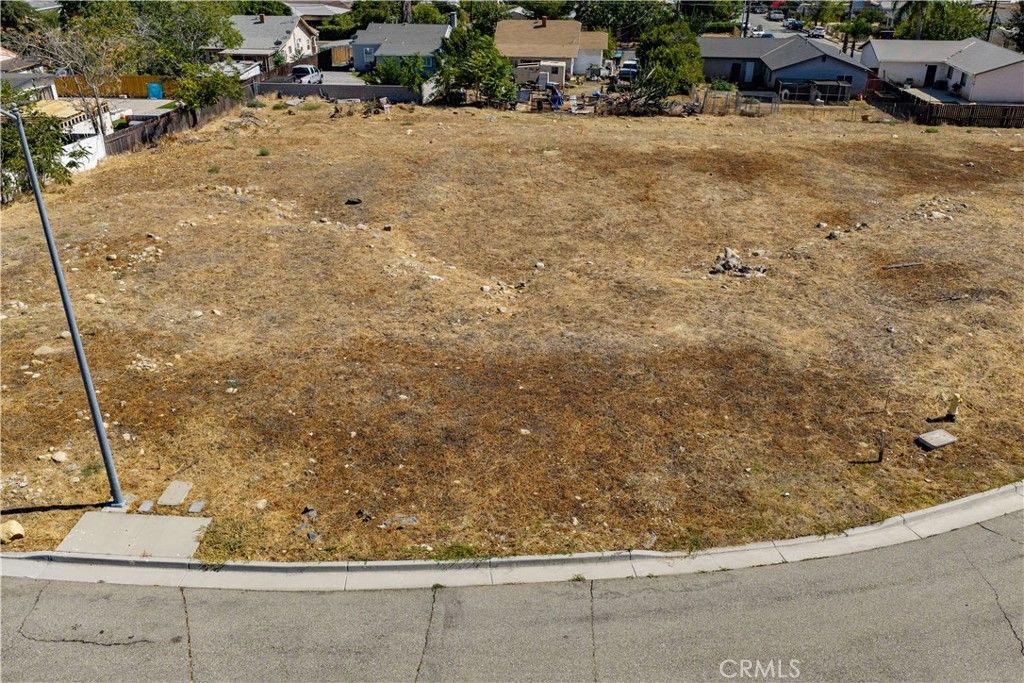 Image 7 of property listing at 0 King, Banning, CA 92220