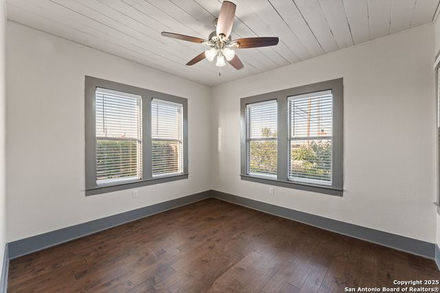 631 Muncey, San Antonio, TX 78202