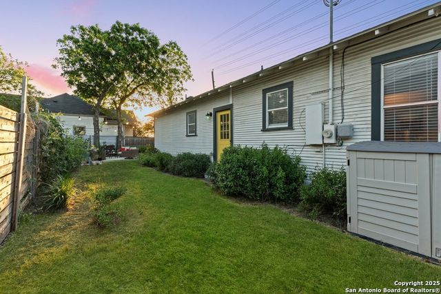 631 Muncey, San Antonio, TX 78202