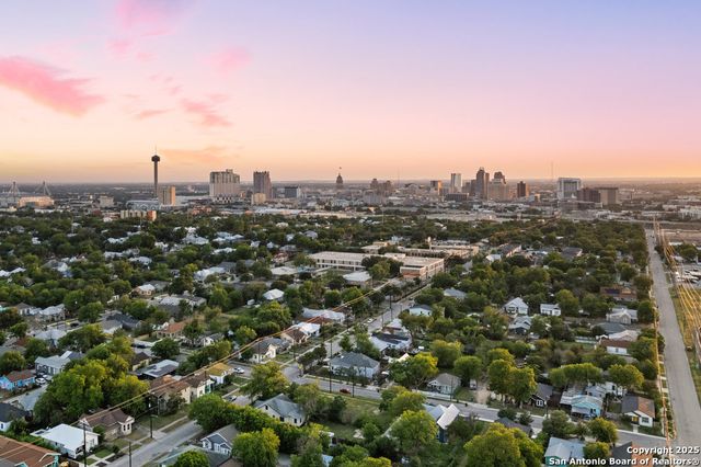 631 Muncey, San Antonio, TX 78202