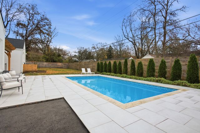 107 Brookfield Ave, Nashville, TN 37205