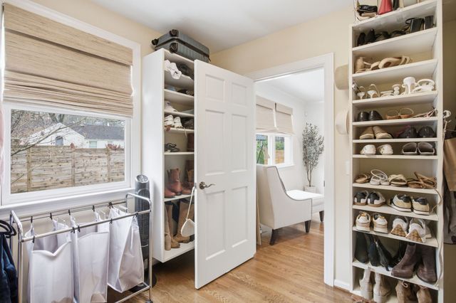 107 Brookfield Ave, Nashville, TN 37205