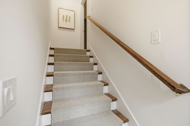 107 Brookfield Ave, Nashville, TN 37205