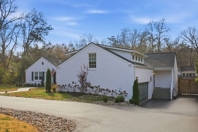 107 Brookfield Ave, Nashville, TN 37205