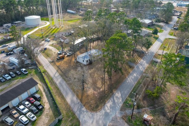 22094 Spears Road, Porter, TX 77365