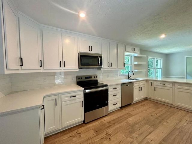 1620 Colonial South Drive SW, Conyers, GA 30094