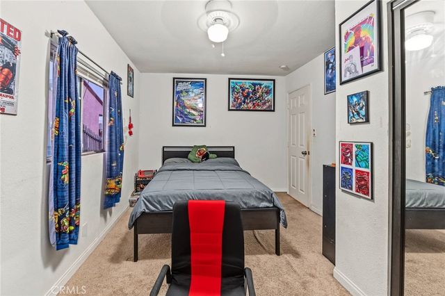 2211 N Grape Ave, Compton, CA 90222