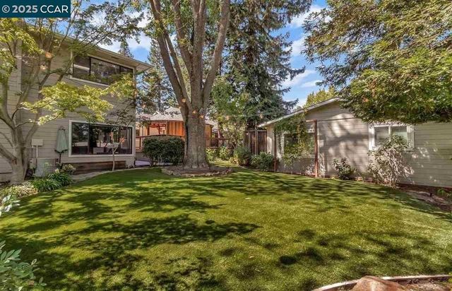 1834 Ivanhoe Ave, Lafayette, CA 94549