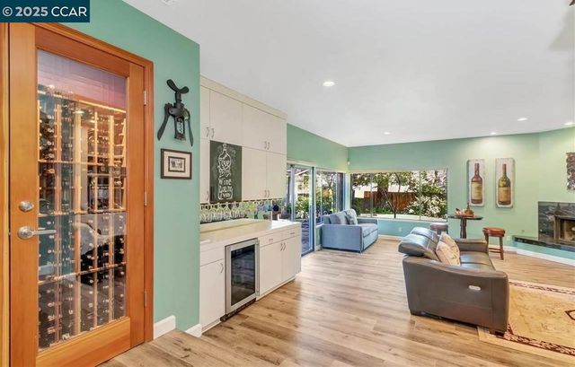 1834 Ivanhoe Ave, Lafayette, CA 94549