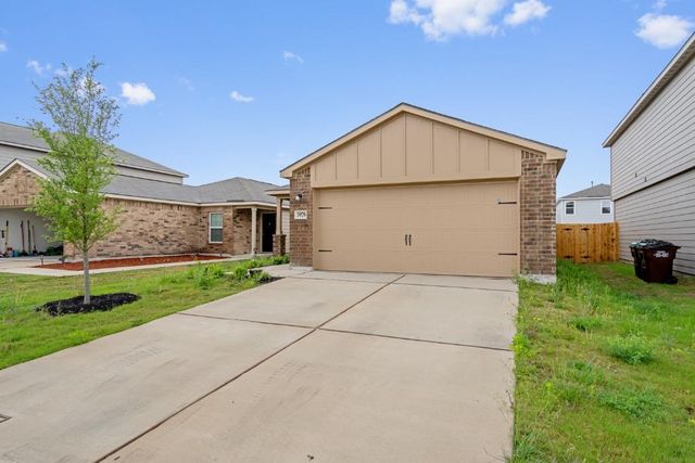 3979 Turtle CRK, New Braunfels, TX 78132
