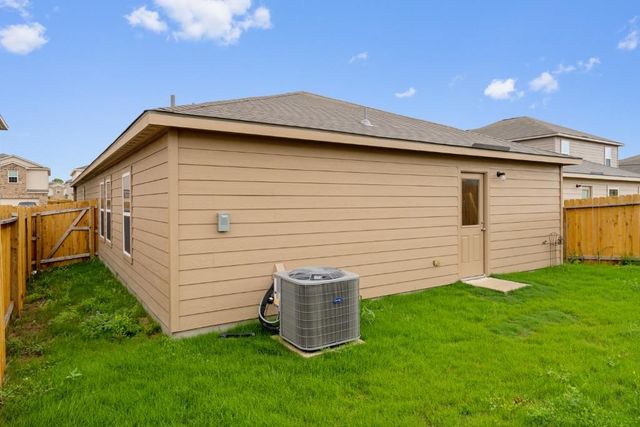 3979 Turtle CRK, New Braunfels, TX 78132