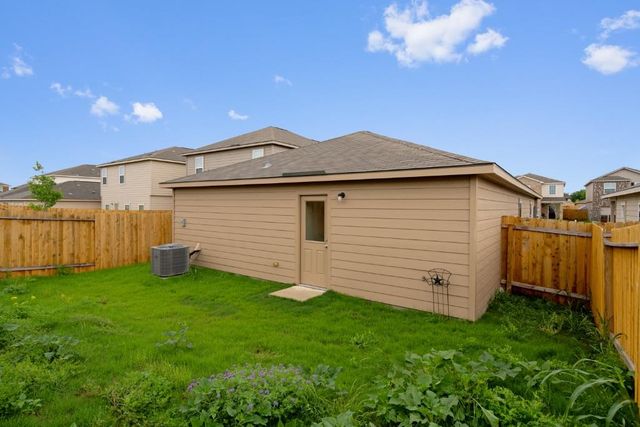 3979 Turtle CRK, New Braunfels, TX 78132