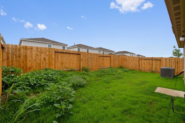 3979 Turtle CRK, New Braunfels, TX 78132