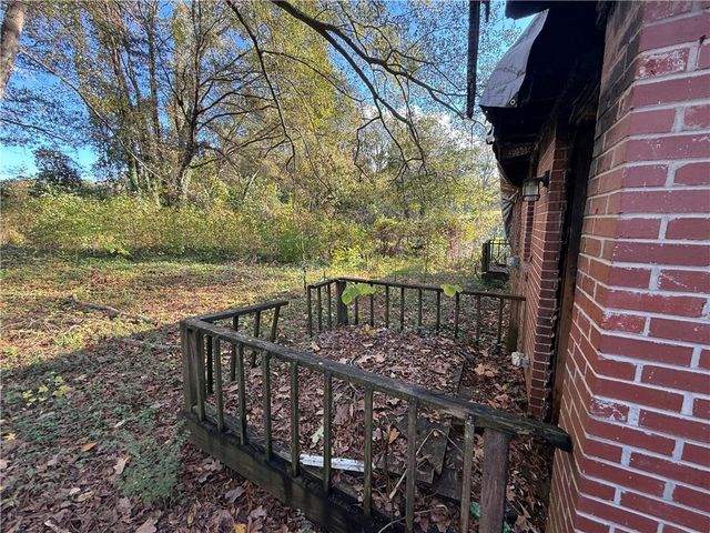 395 Woodlawn Avenue NW, Atlanta, GA 30318