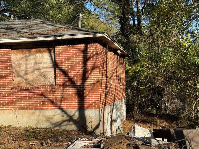 395 Woodlawn Avenue NW, Atlanta, GA 30318