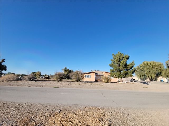 820 Ramos Ranch Road, Overton, NV 89040
